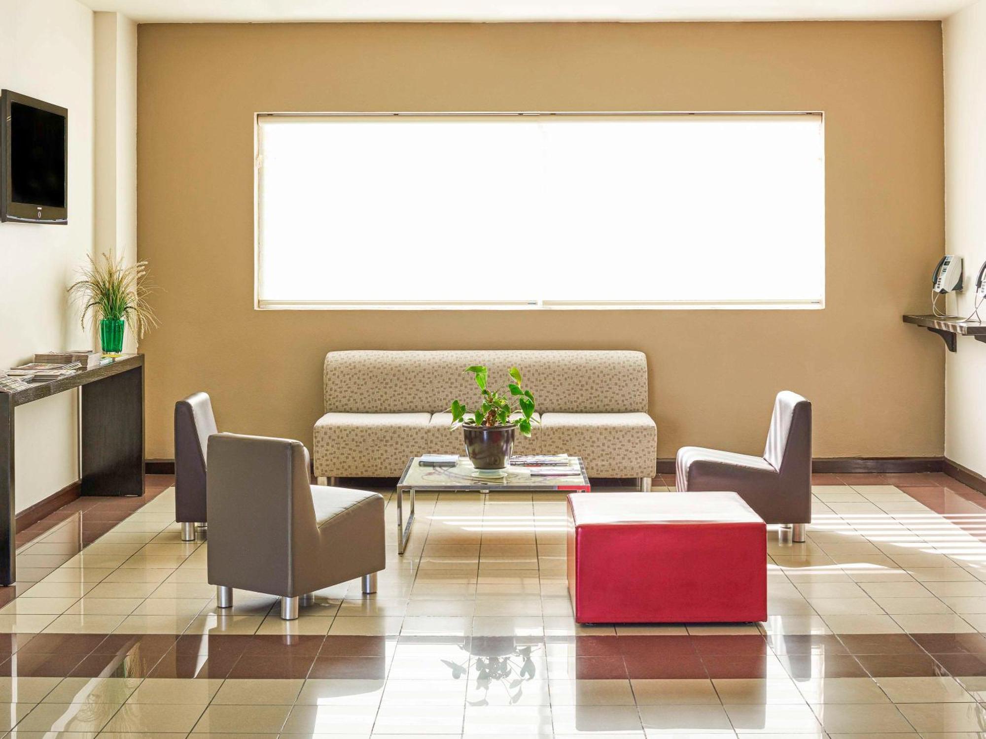 Ibis Monterrey Valle San Pedro Garza Garcia Екстер'єр фото