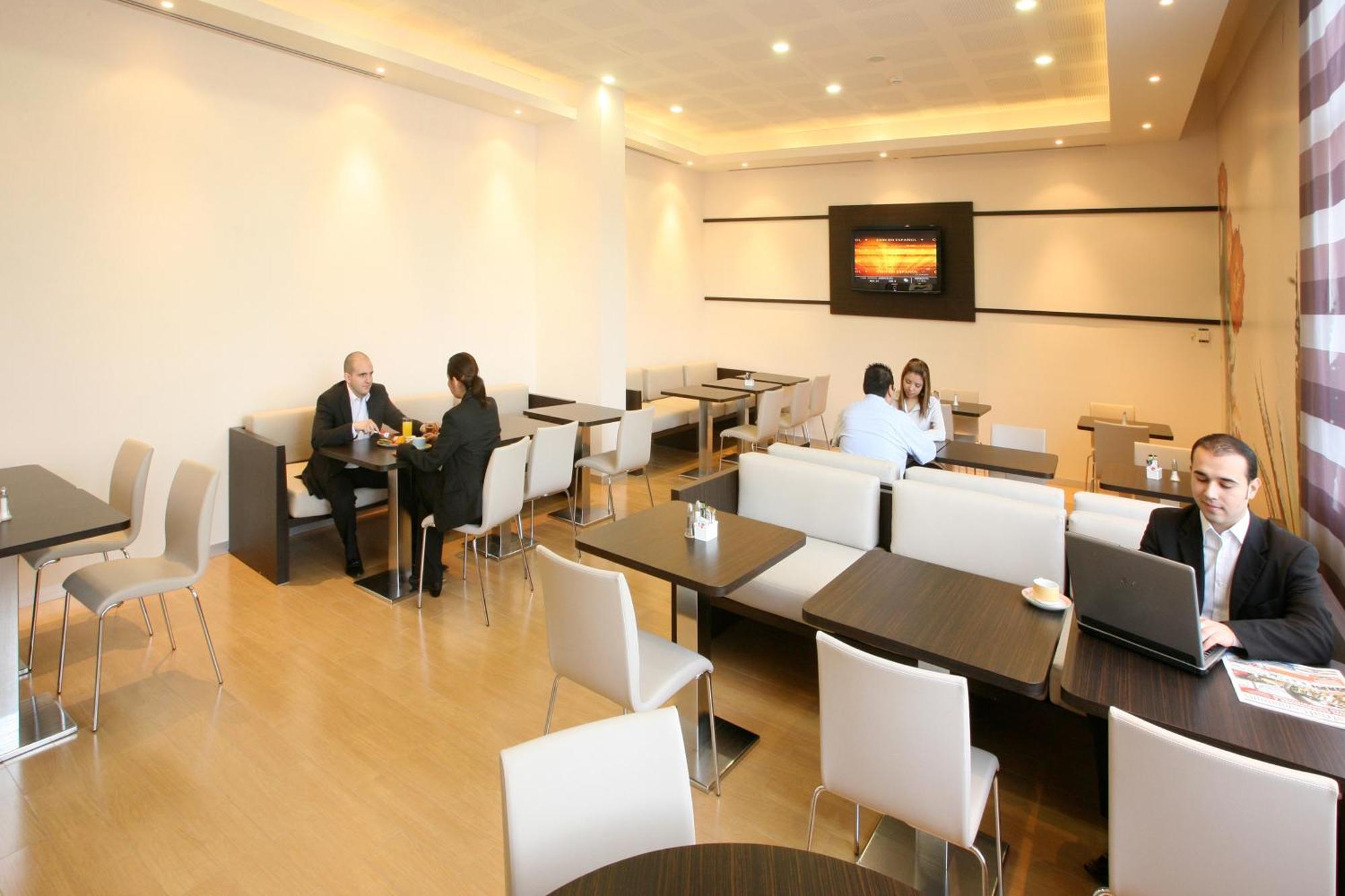 Ibis Monterrey Valle San Pedro Garza Garcia Екстер'єр фото