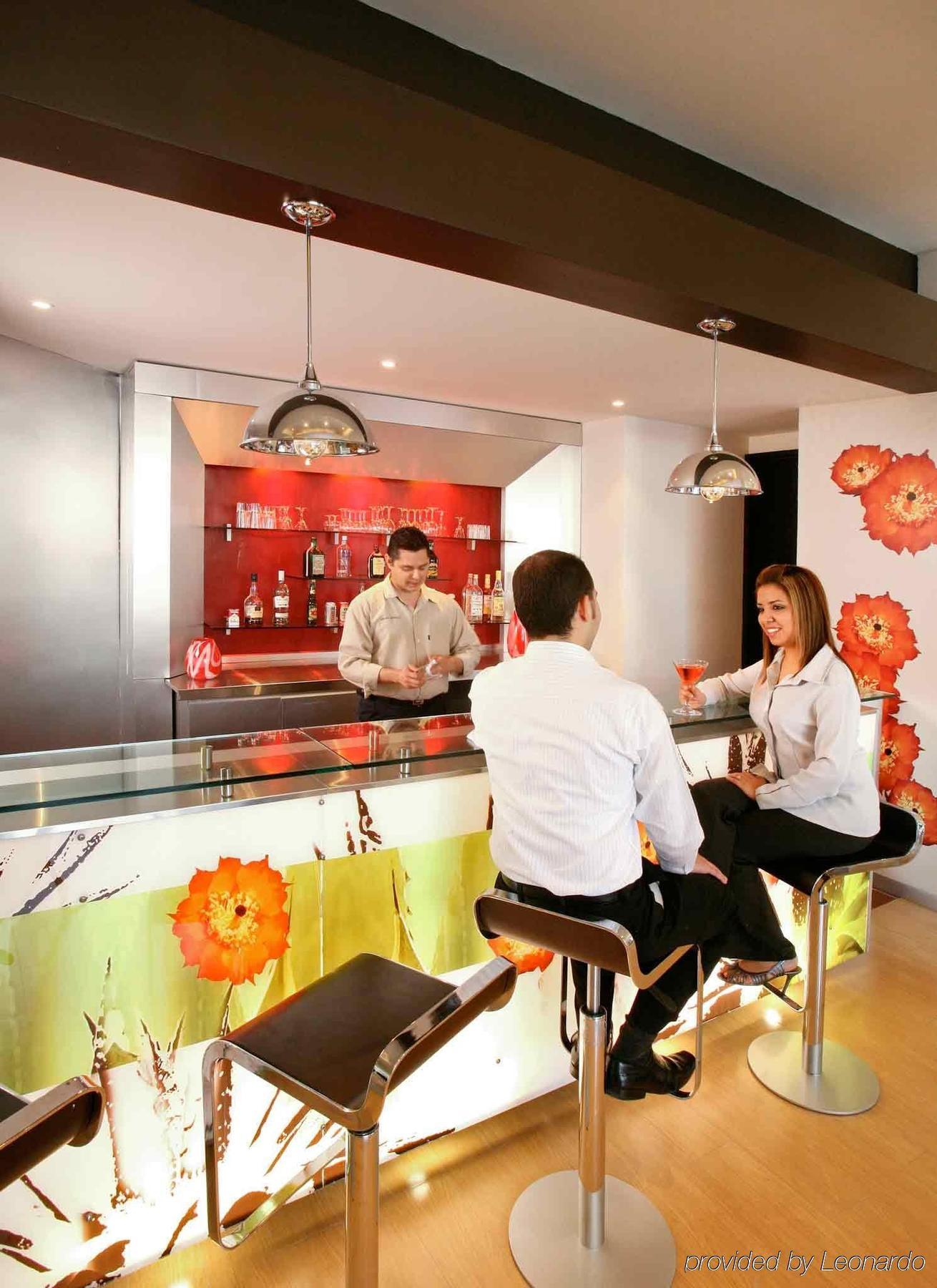 Ibis Monterrey Valle San Pedro Garza Garcia Екстер'єр фото
